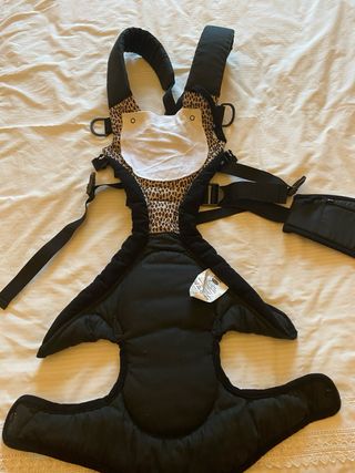 Mochila Portabebés Tomy