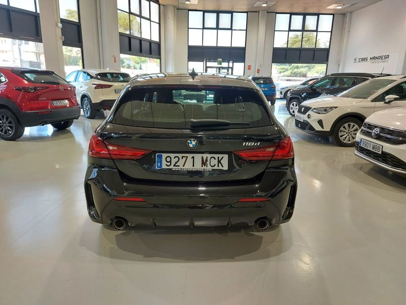 BMW Serie 1 118d (F40) 2023, foto 6