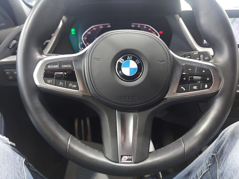 BMW Serie 1 118d (F40) 2023, foto 15