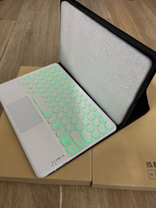 Funda teclado tarckpad  Samsung Tab S6 Lite  p619