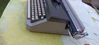 Máquina escribir antigua