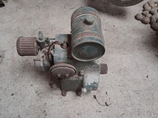 Motor antiguo Rex