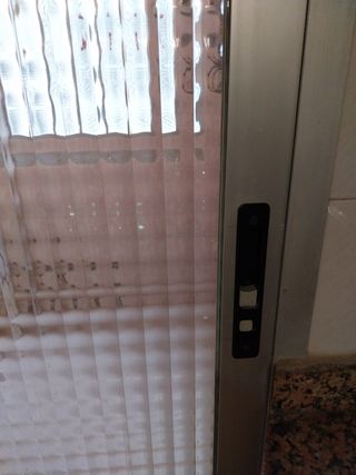 Puerta corredera cristal cocina