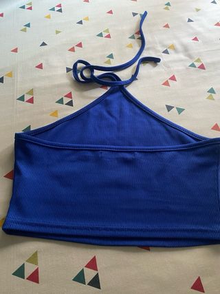 Top corto azul 