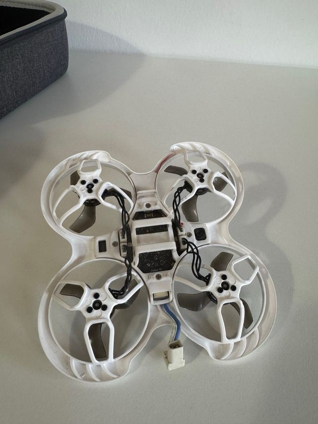 BetaFPV Cetus Pro FPV Kit - Gafas VR