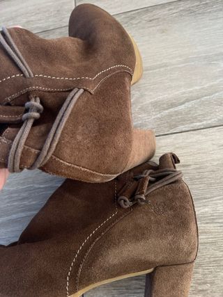 Botines Yokono Marrón