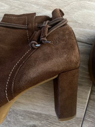 Botines Yokono Marrón