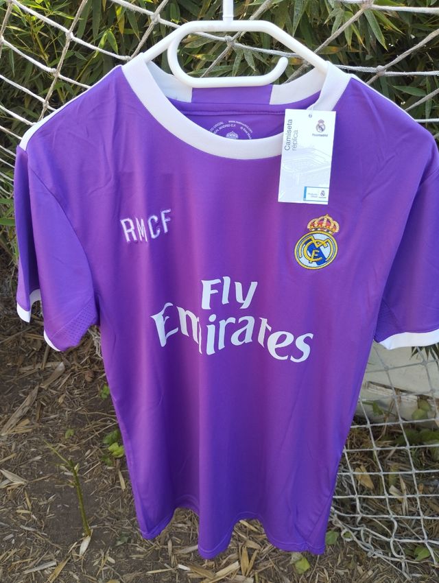 Camiseta Real Madrid - Talla S - Morada