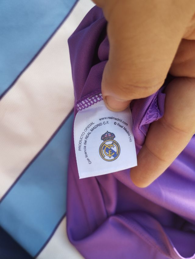 Camiseta Real Madrid - Talla S - Morada