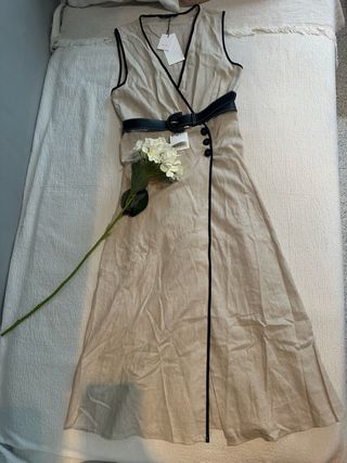 Vestido lino Zara