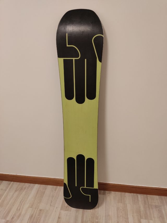 Tabla Snowboard Bataleon Evil Twin 154