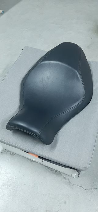 ASIENTO HARLEY-DAVIDSON SPORTSTER 883 