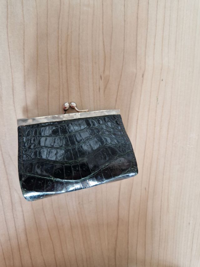 Portamonete vintage verde