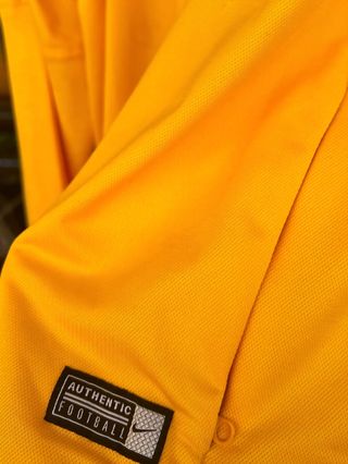 Nike Dri Fit
Authentic Football 