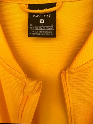 Nike Dri Fit
Authentic Football 