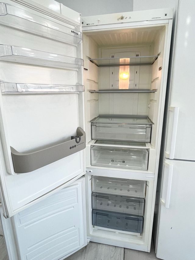 FRIGORÍFICO EDESA 185CM NOFROST. GARANTÍA Y ENVÍO