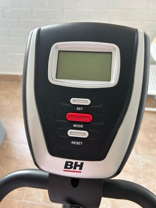 Bicicleta estática Artic BH