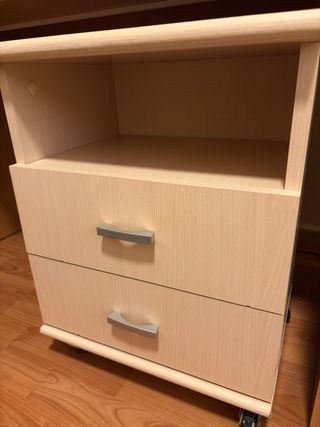 Mueble auxiliar beige