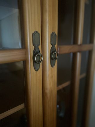 Vitrina madera con baldas - Mueble