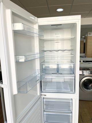 COMBI BOSCH 185CM NOFROST CAJONES . ENVÍO A CASA