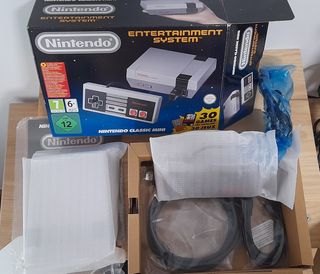 NES Mini - Nintendo Classic Mini