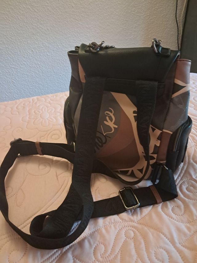 Mochila Aneke marrón-multicolor