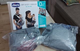 Chicco Hip Seat Carrier Gris