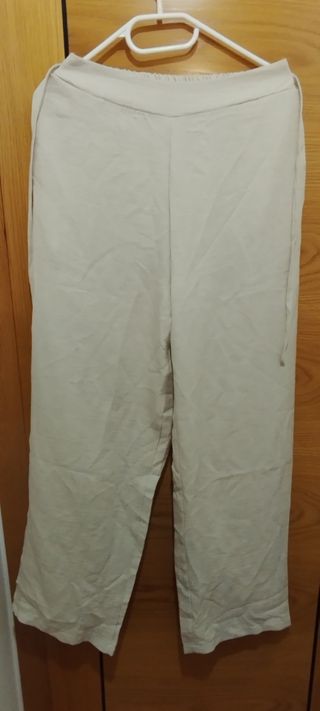 Pantalón beige verano