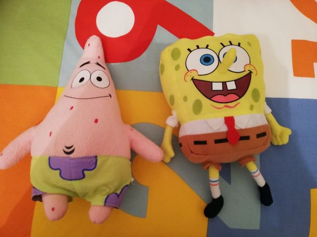2 Peluches Bob Esponja y Patricio
