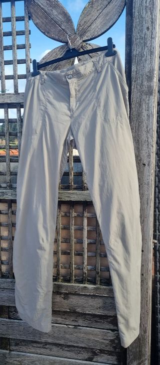 Pantalón trekking caqui