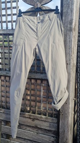 Pantalón trekking caqui