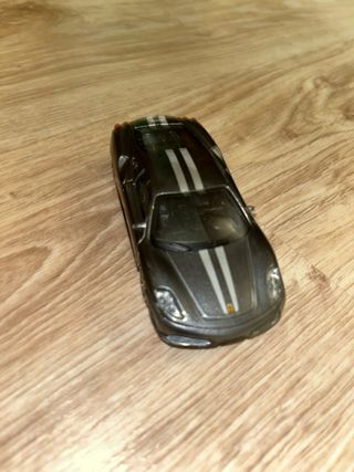 Coche Ferrari escala 1:43