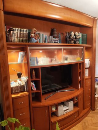Mueble TV madera maciza