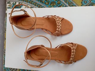 Zapatos baile latino beige talla 38