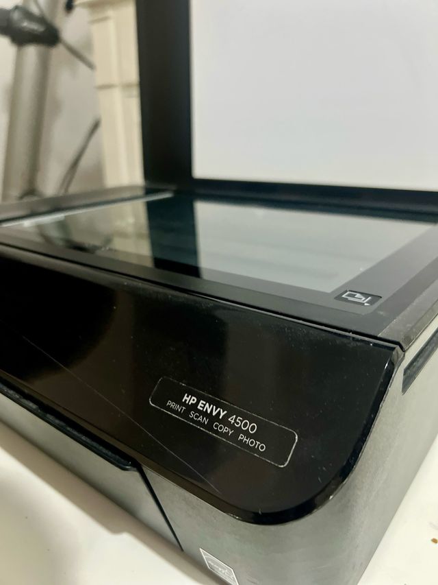 HP Envy 4500 - Impresora Multifunción