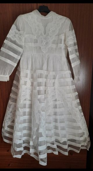 Abito Comunione bambina in tulle con cuffietta