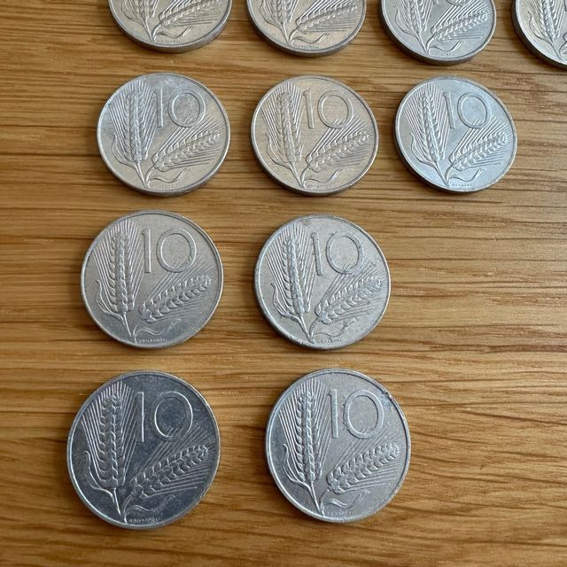 Lotto 17 Monete Italia 10 Lire Spiga anni '80