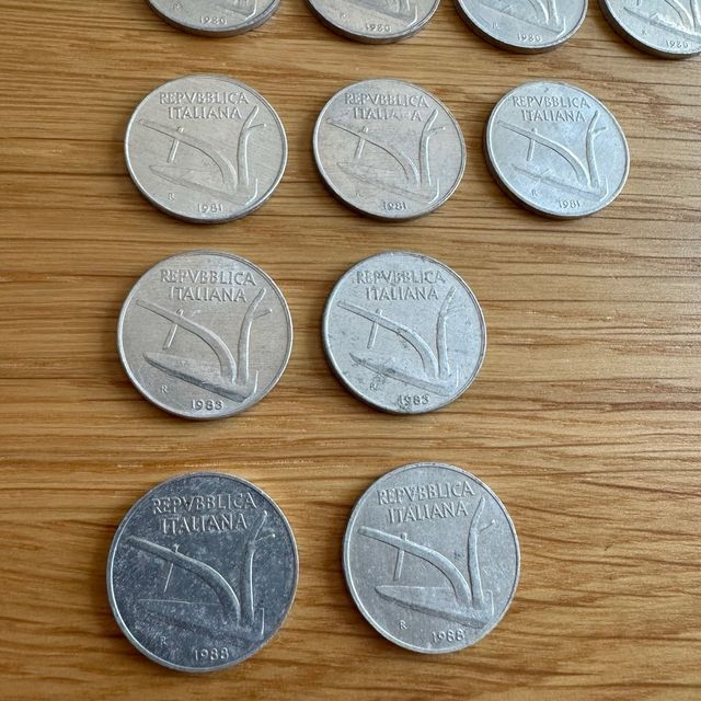 Lotto 17 Monete Italia 10 Lire Spiga anni '80