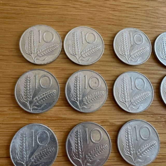 Lotto 17 Monete Italia 10 Lire Spiga anni '80