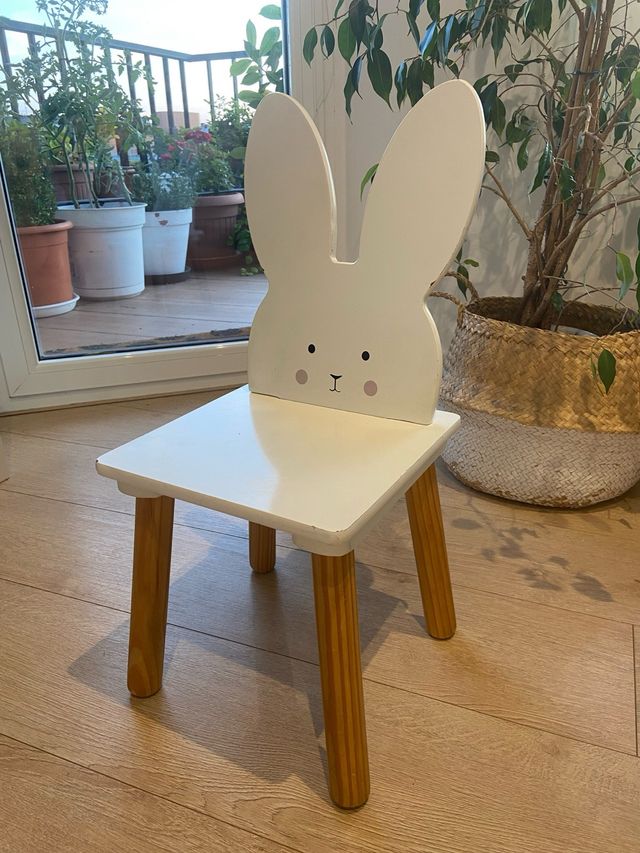 Silla conejo infantil madera