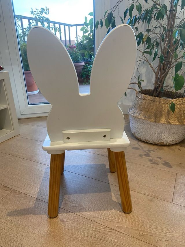 Silla conejo infantil madera