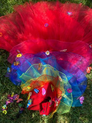 Trajes baile: mono rojo & blanco