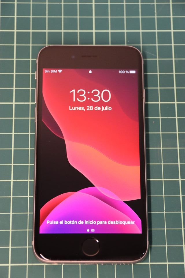 iPhone 6S 64GB Gris con funda y protectores