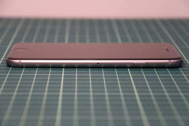 iPhone 6S 64GB Gris con funda y protectores