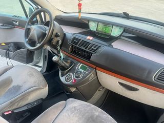 Citroen C8 2004