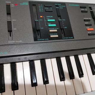 Teclado YAMAHA VSS-100 Voice Sampler