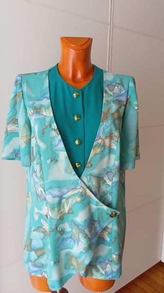 Blusa turquesa estampada vintage años 80.