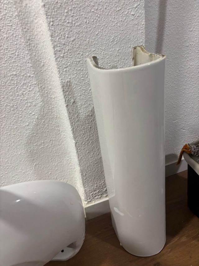 Lavabo cerámico blanco