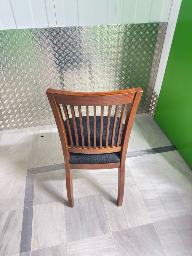 Muebles salón madera maciza