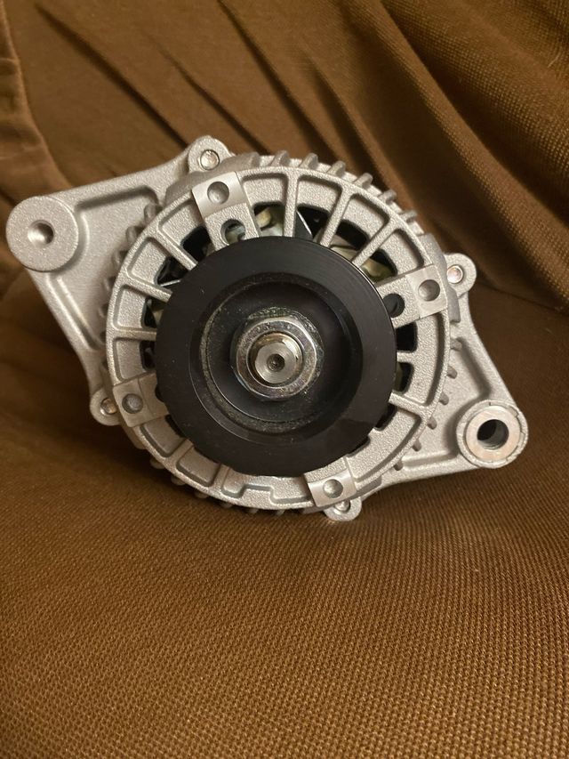 Alternador Hella 12V-70 A